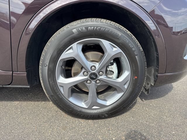 Certified 2023 Ford Escape ST-Line Select w/ Tech Pack #2 AWD/4WD image 11