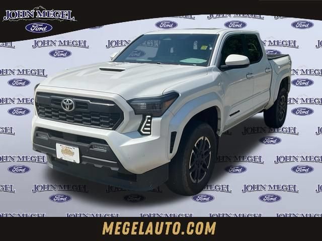 Used 2024 Toyota Tacoma TRD Sport w/ TRD Sport Upgrade Package