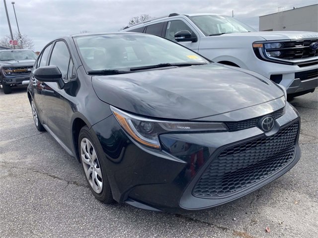 Used 2022 Toyota Corolla LE video 2