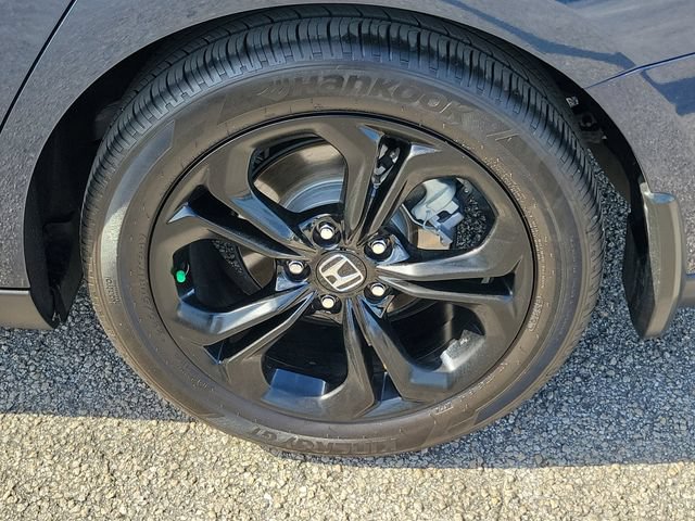 Used 2025 Honda Accord SE image 6