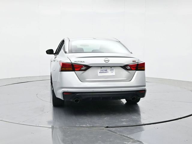 Used 2024 Nissan Altima 2.5 SR FWD image 8