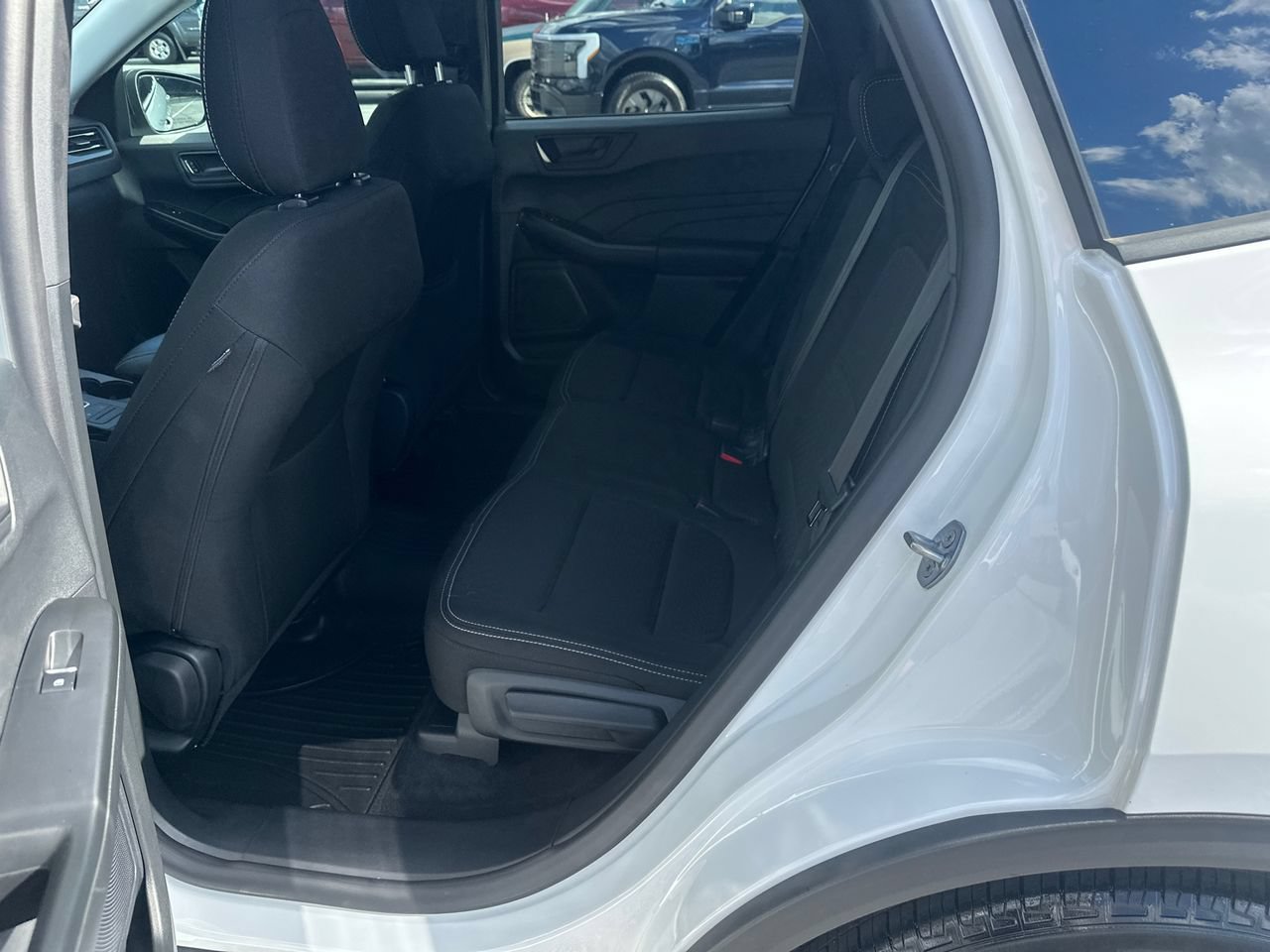 Certified 2025 Ford Escape Active FWD image 22