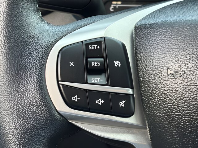 Certified 2023 Ford Explorer XLT w/ Equipment Group 202A AWD/4WD image 19