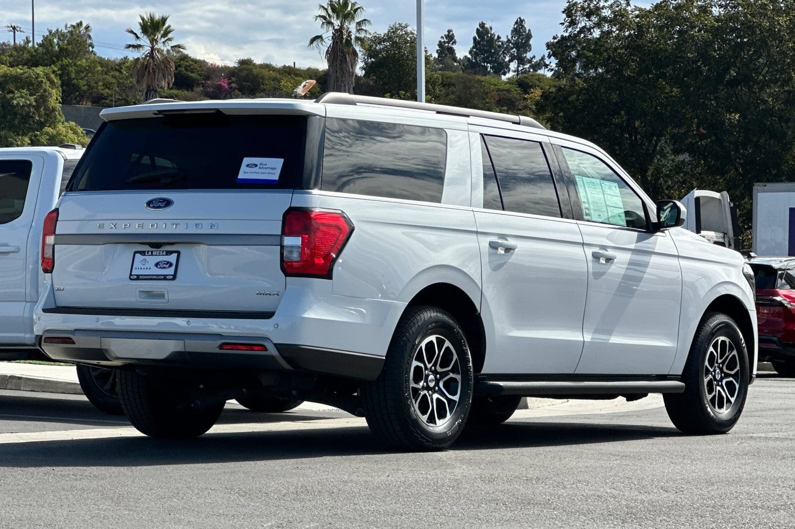 Certified 2024 Ford Expedition Max XLT RWD image 3
