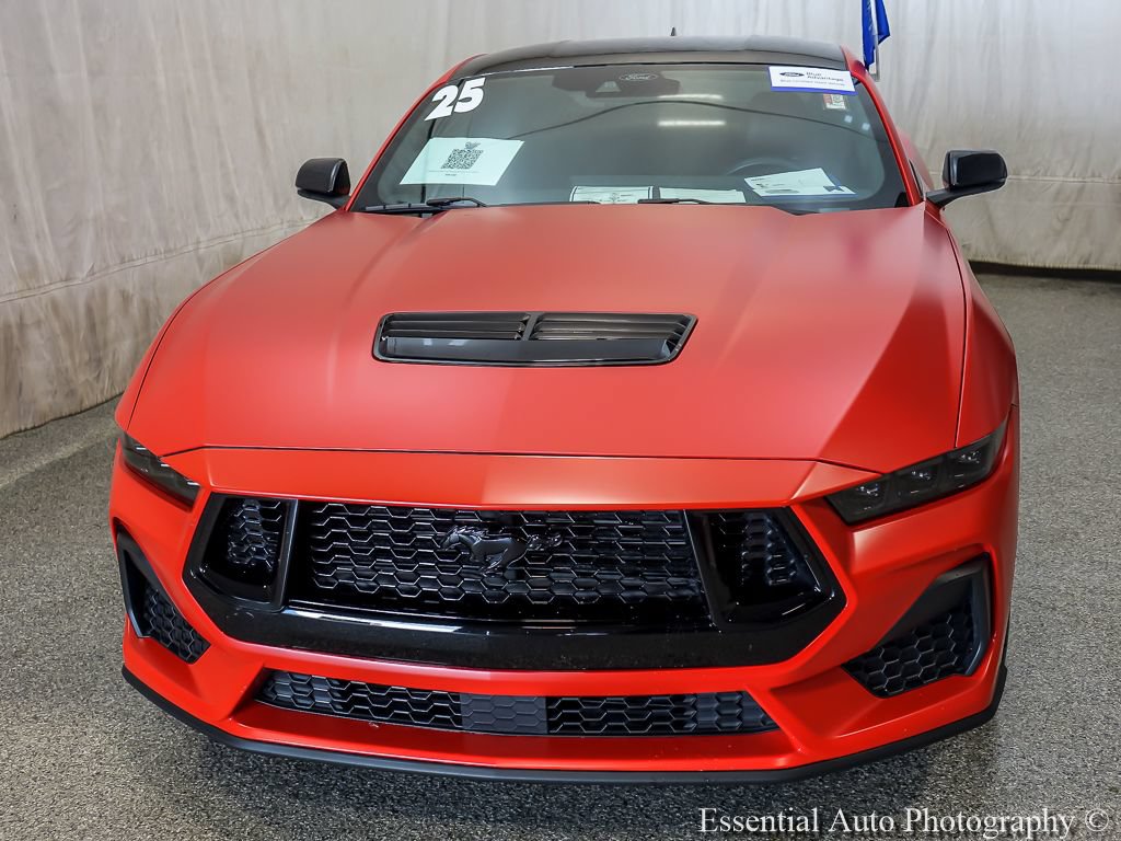 Certified 2025 Ford Mustang GT Premium RWD image 5