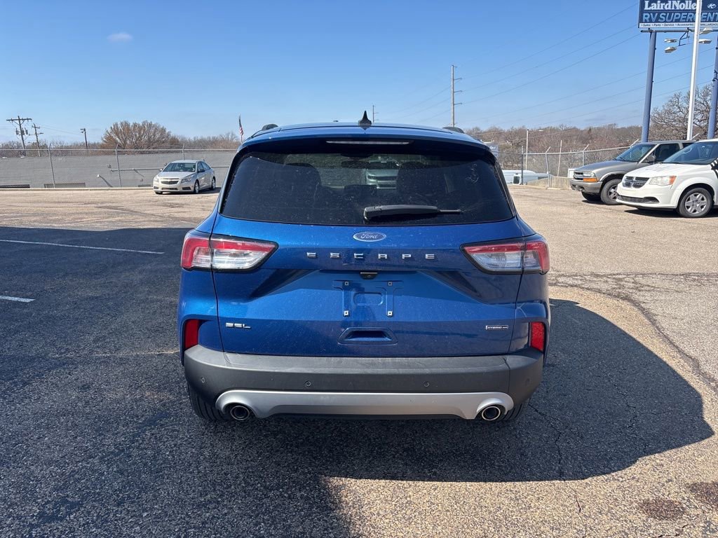 Certified 2022 Ford Escape SEL w/ Technology Package image 3