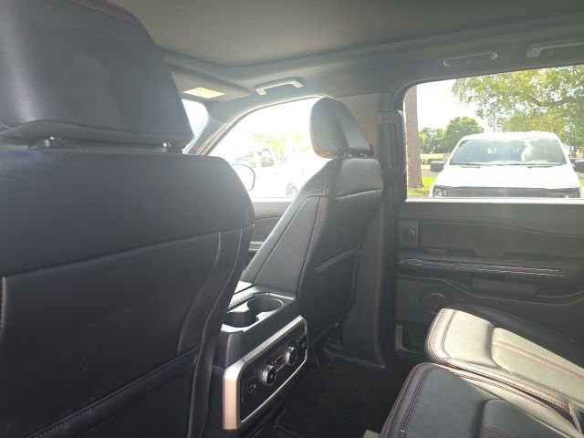 Certified 2022 Ford Expedition Limited AWD/4WD image 8