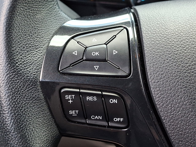 Certified 2018 Ford Explorer XLT w/ Equipment Group 202A AWD/4WD image 22