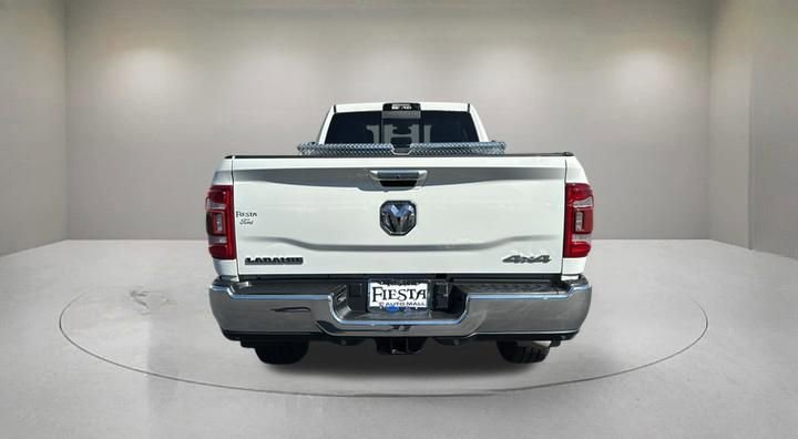 Used 2022 RAM 3500 Laramie AWD/4WD image 3