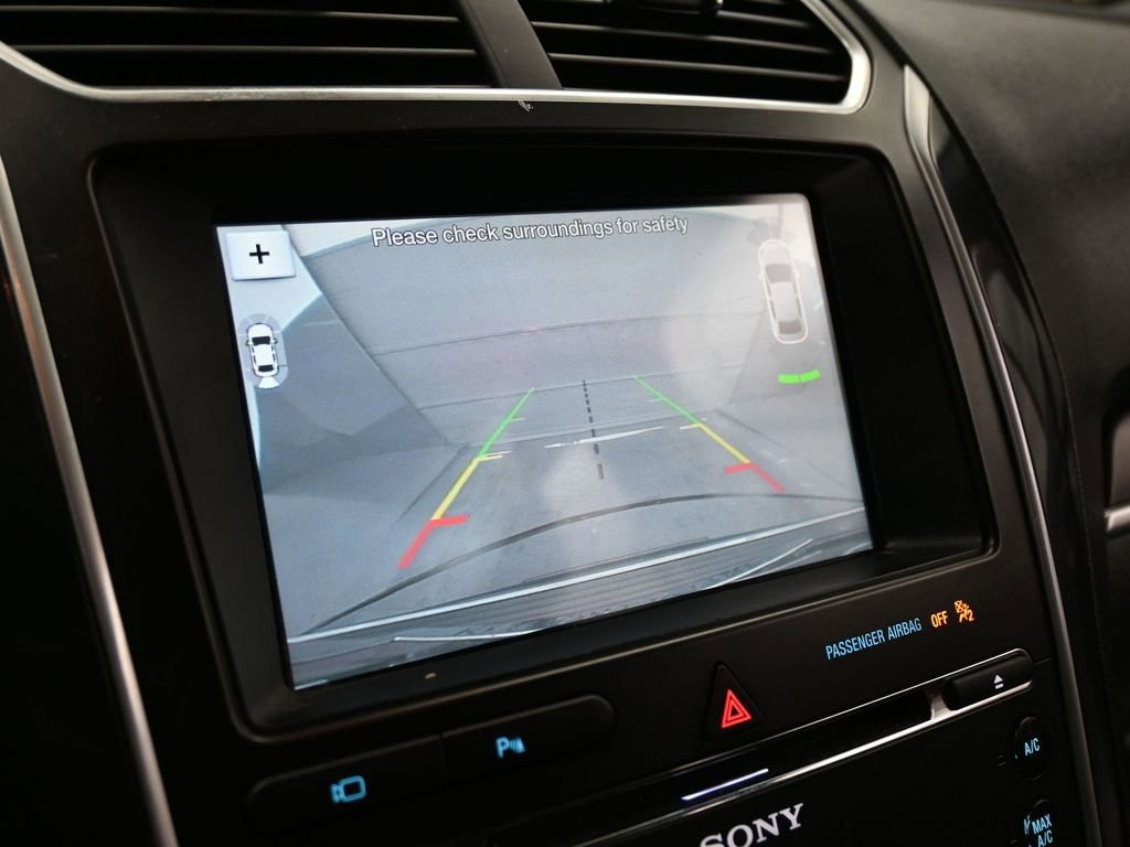 Certified 2018 Ford Explorer Limited w/ Ford Safe & Smart Package image 50