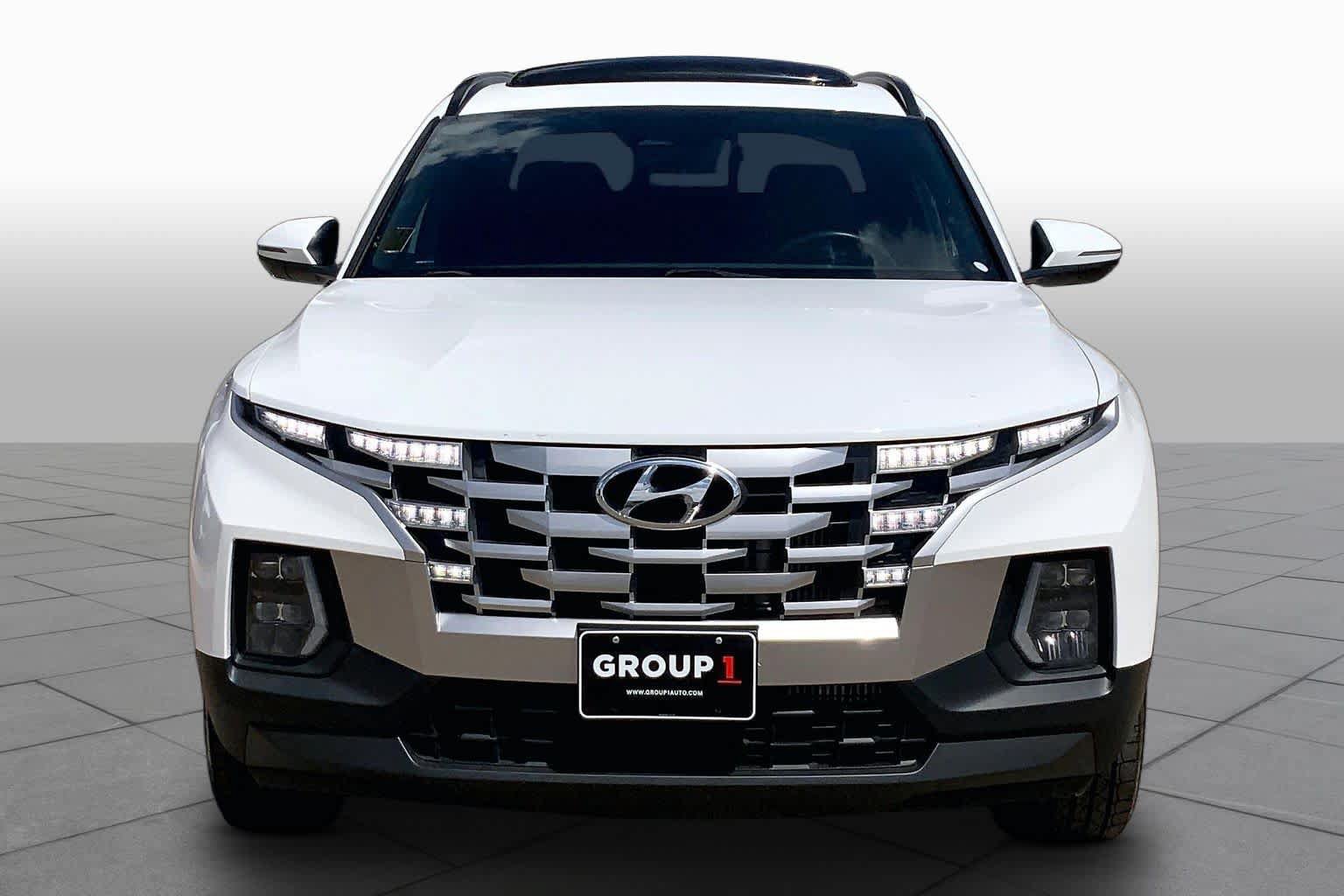 Used 2022 Hyundai Santa Cruz SEL Premium AWD/4WD image 3