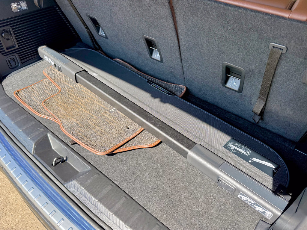 Used 2019 Subaru Ascent Touring AWD/4WD image 18