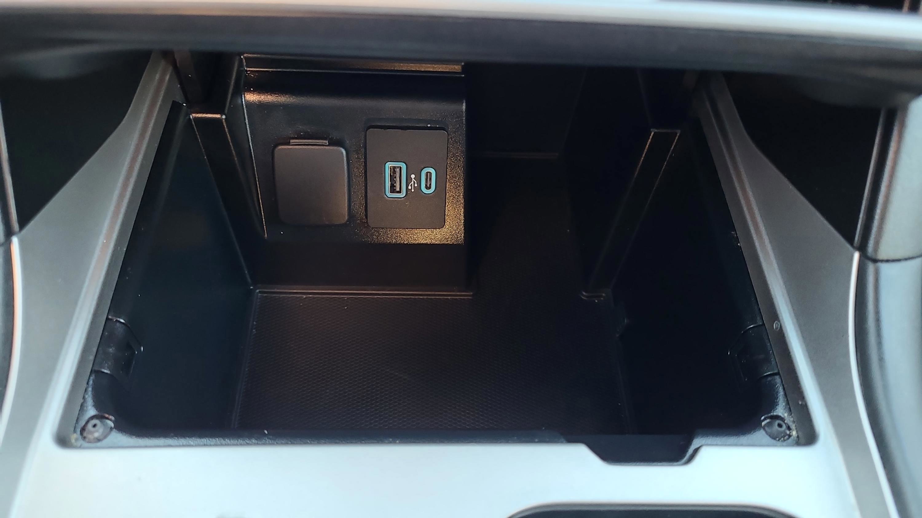 Certified 2020 Ford Explorer XLT image 23