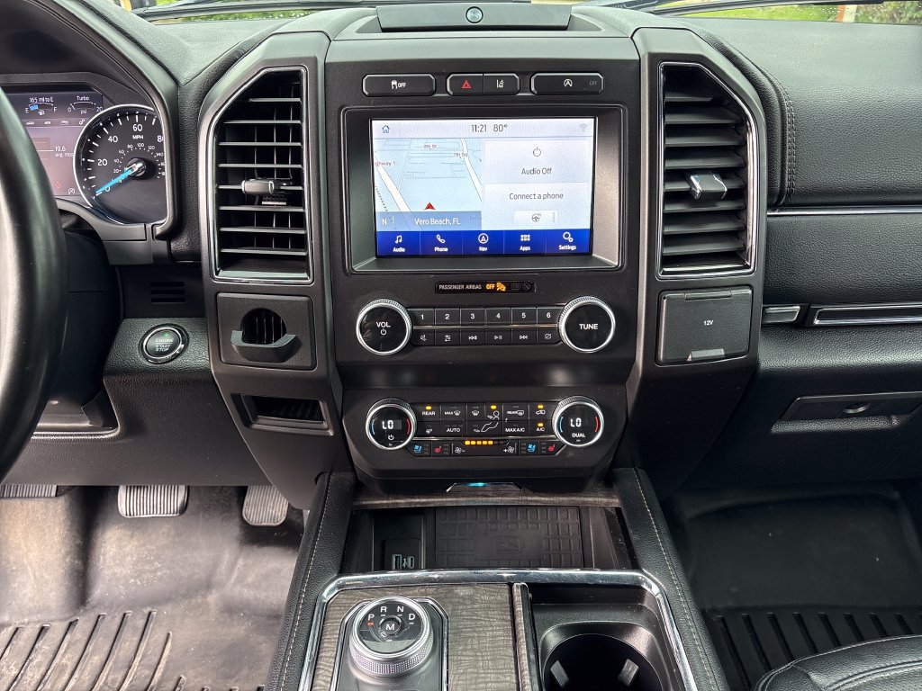 Certified 2021 Ford Expedition Limited RWD image 28