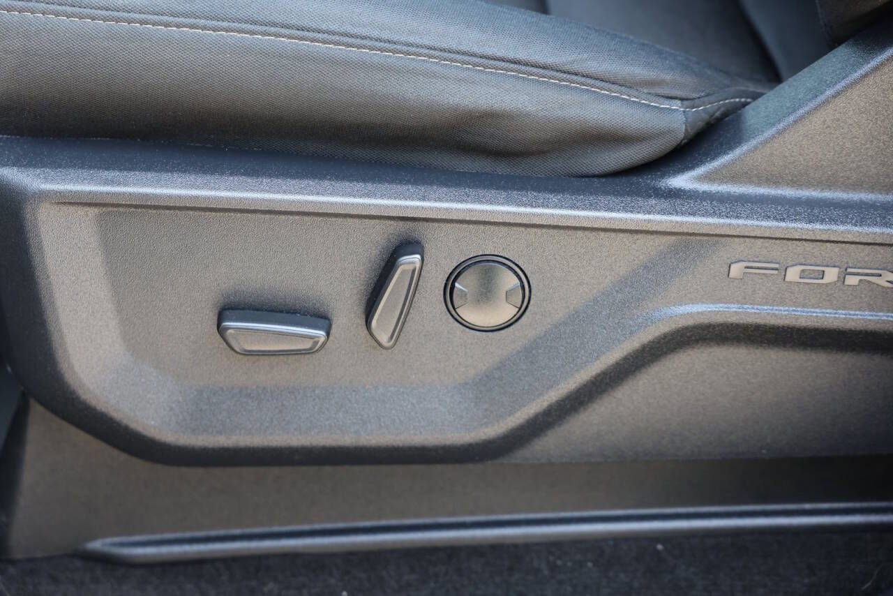 Certified 2022 Ford F150 XLT w/ Equipment Group 302A High image 19