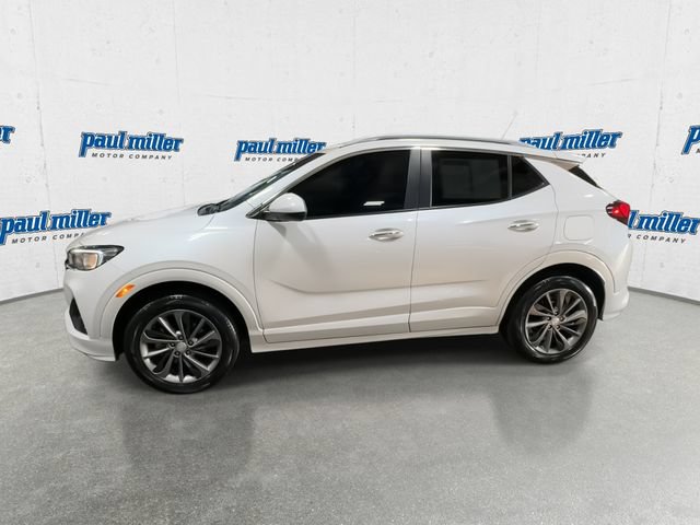 Used 2023 Buick Encore GX Select w/ Sport Touring Package AWD/4WD image 6