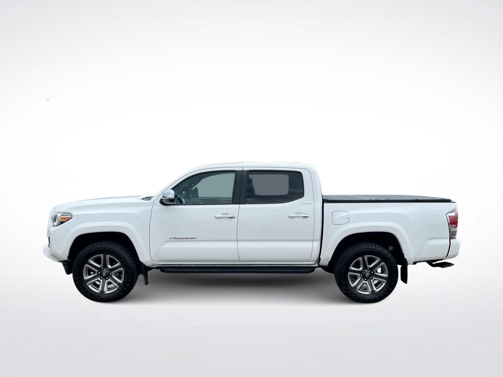 Used 2019 Toyota Tacoma Limited AWD/4WD image 5