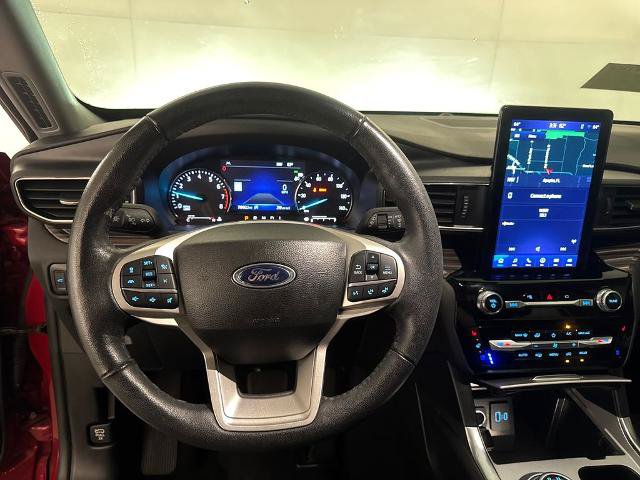 Certified 2023 Ford Explorer Limited w/ Limited Technology Package RWD image 8
