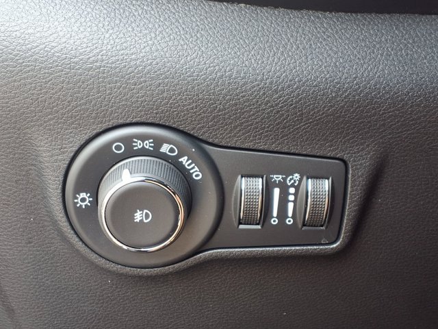 Used 2024 Jeep Compass Limited AWD/4WD image 18
