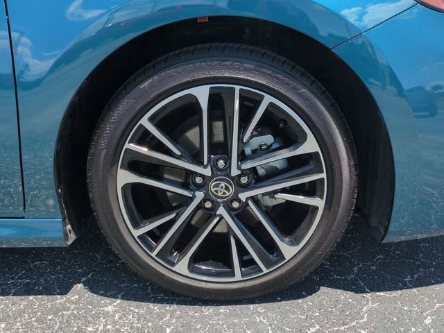 Used 2025 Toyota Camry XLE w/ Premium Plus Package FWD image 11