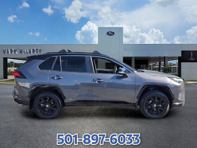 Used 2024 Toyota RAV4 XSE AWD/4WD image 6
