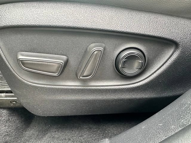 Used 2022 Toyota Highlander Bronze Edition AWD/4WD image 32
