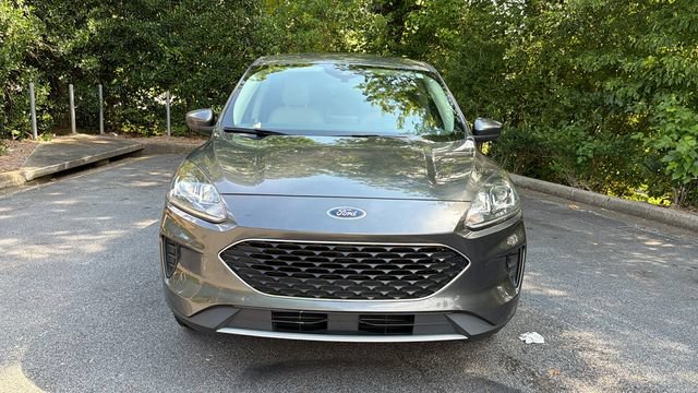 Certified 2020 Ford Escape SE FWD image 2