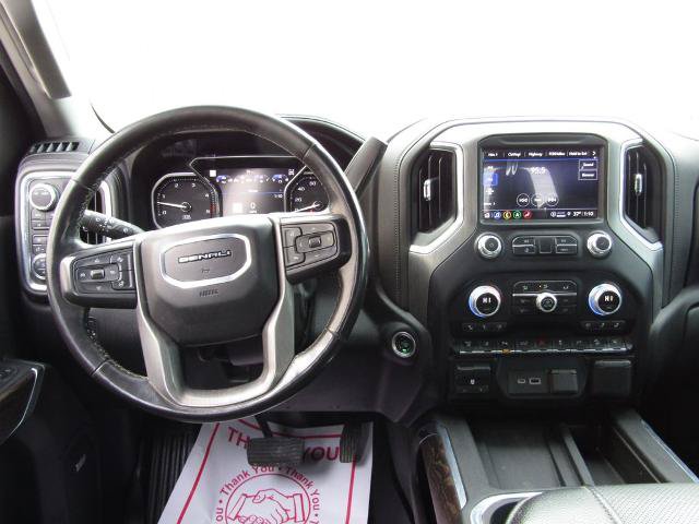 Used 2023 GMC Sierra 2500 Denali w/ Denali Black Diamond Edition AWD/4WD image 5