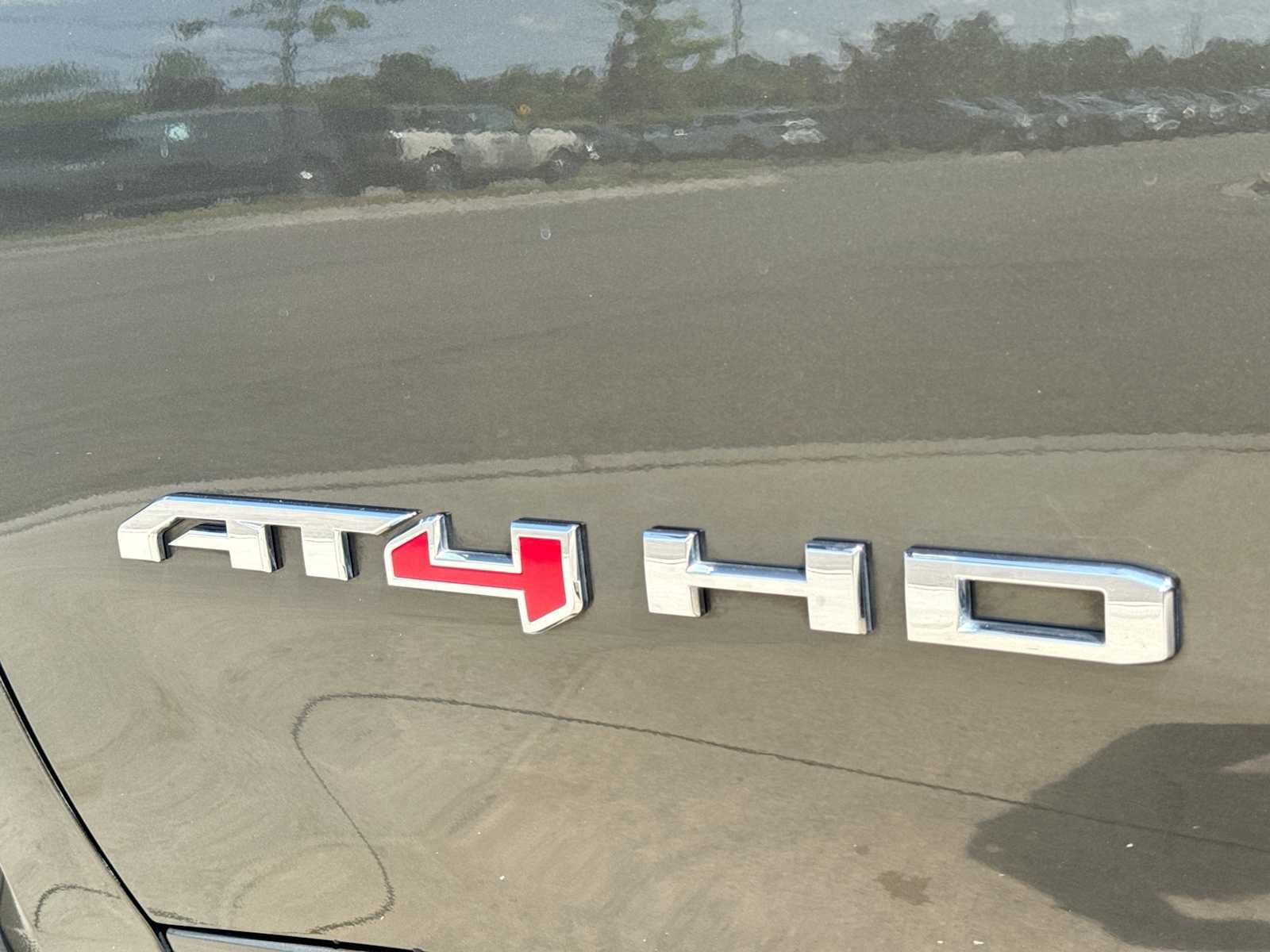 Used 2023 GMC Sierra 2500 AT4 w/ AT4 Premium Plus Package AWD/4WD image 12