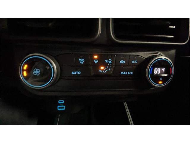 Certified 2022 Ford Maverick XL image 12