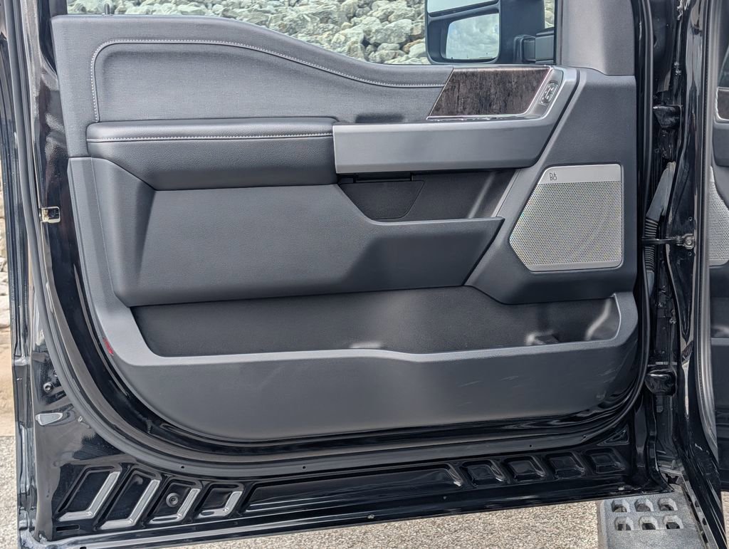 Certified 2023 Ford F250 Lariat w/ Lariat Ultimate Package image 25