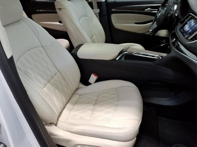 Used 2024 Buick Enclave Avenir w/ Avenir Technology Package AWD/4WD image 21