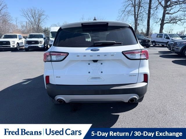 Certified 2022 Ford Escape SE w/ Convenience Package AWD/4WD image 4
