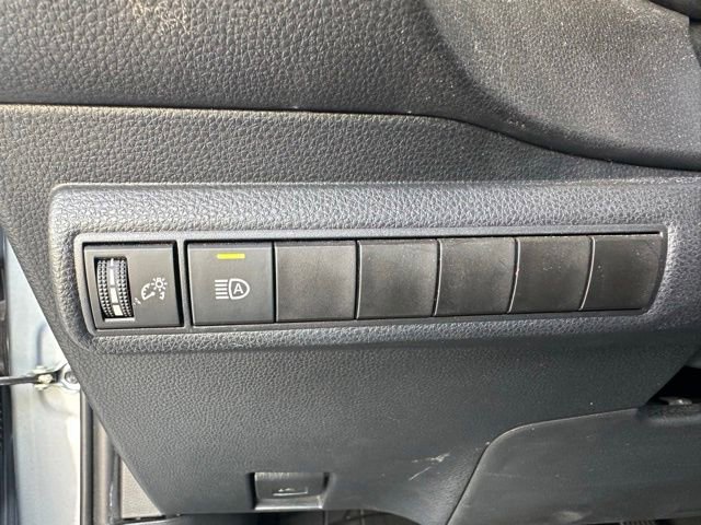 Used 2023 Toyota Corolla LE FWD image 21
