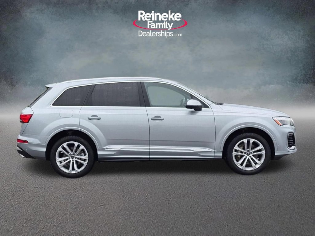 Used 2025 Audi Q7 3.0T Premium Plus AWD/4WD image 5