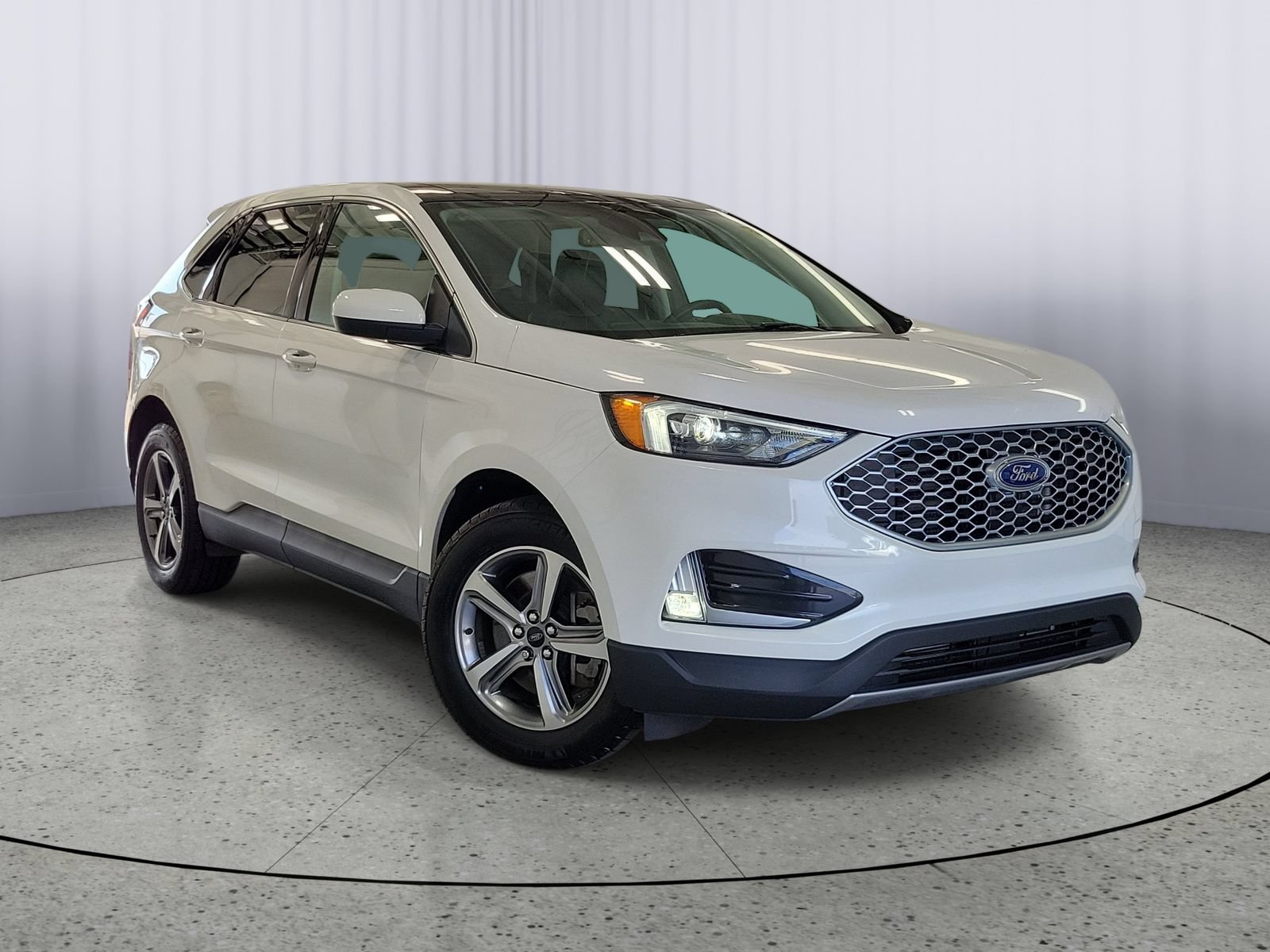Certified 2023 Ford Edge SEL w/ Convenience Package