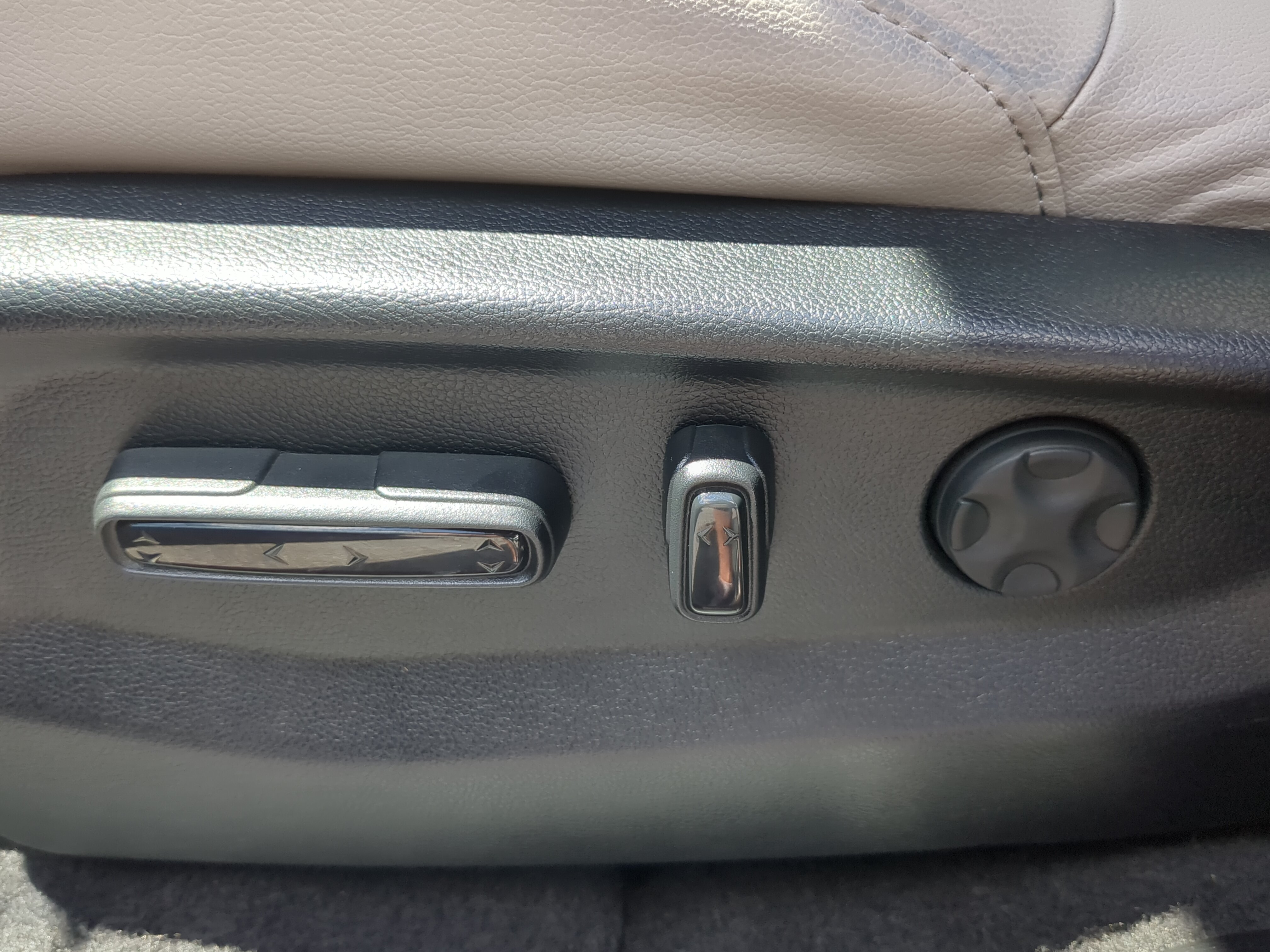 Used 2022 Honda CR-V Touring image 30