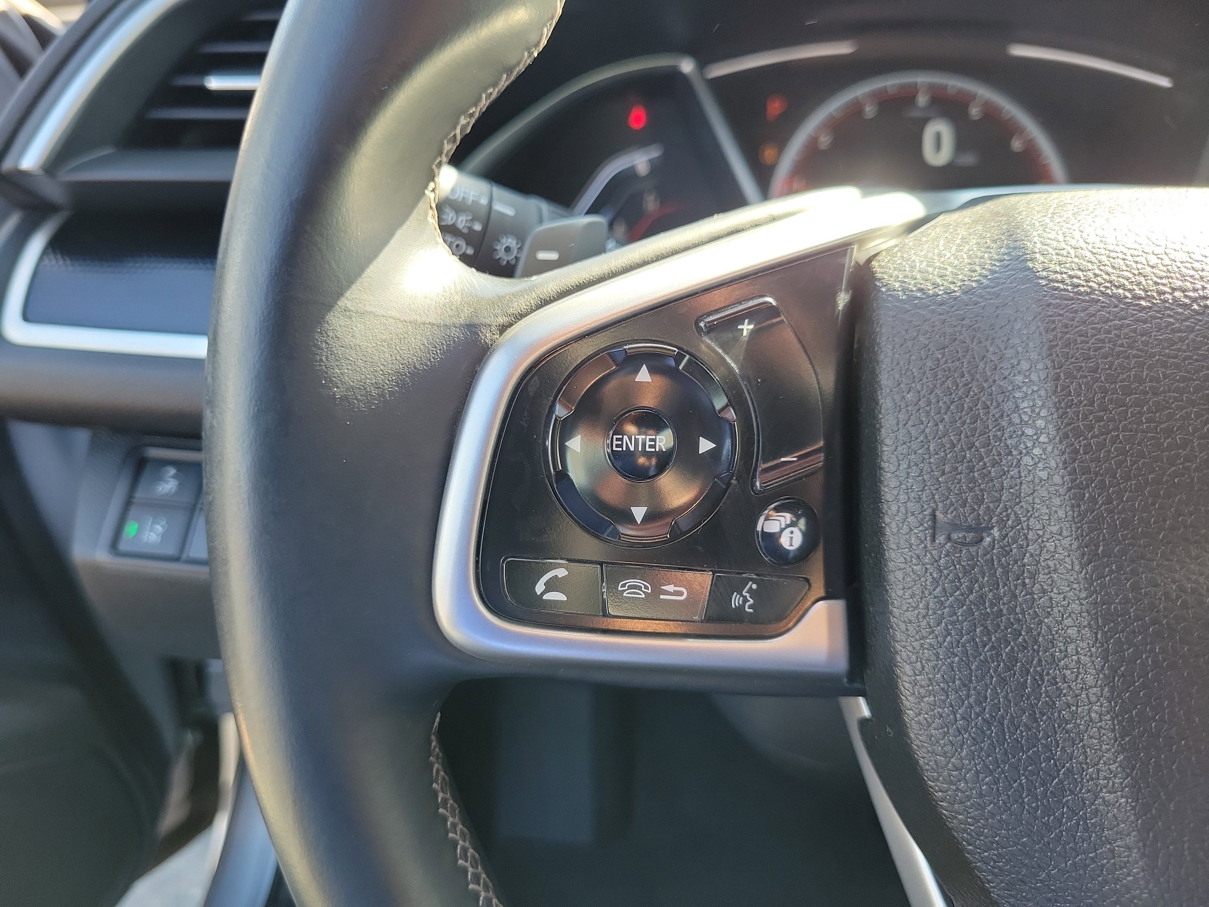 Used 2019 Honda Civic Sport image 5
