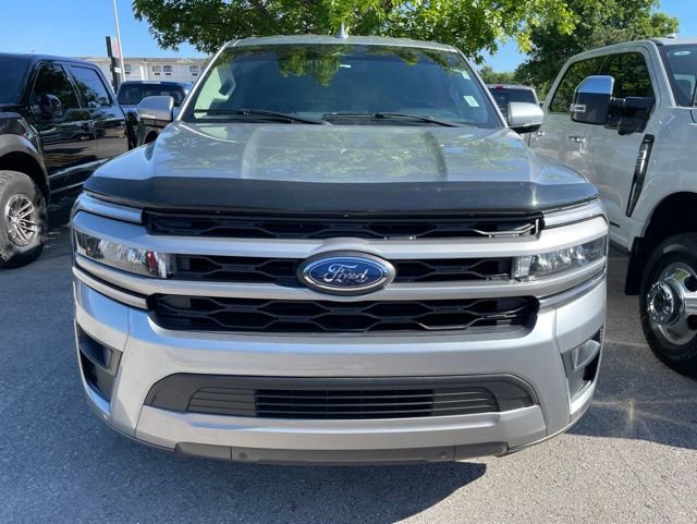 Certified 2022 Ford Expedition XLT RWD image 3