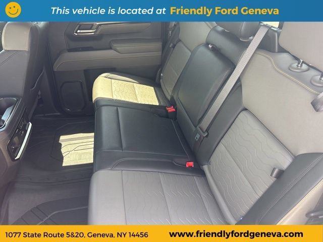 Used 2024 Chevrolet Silverado 1500 ZR2 w/ Technology Package AWD/4WD image 28