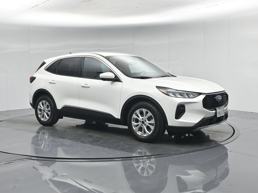 Certified 2023 Ford Escape Active w/ Tech Pack #2 FWD image 27
