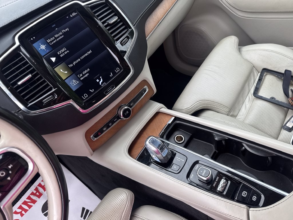 Used 2017 Volvo XC90 T8 Inscription w/ Luxury Package AWD/4WD image 16