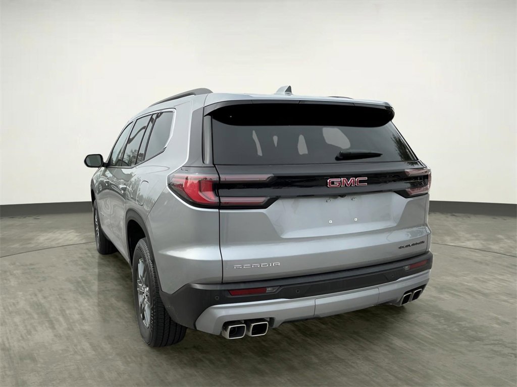 Used 2025 GMC Acadia Elevation image 8