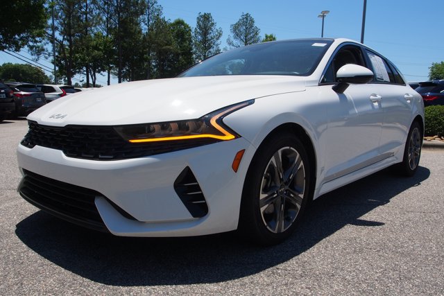 Used 2023 Kia K5 EX FWD image 4