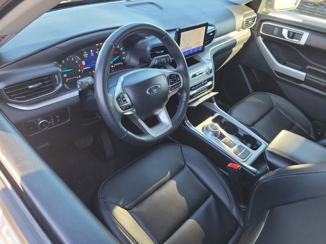 Certified 2023 Ford Explorer XLT w/ Equipment Group 202A image 6