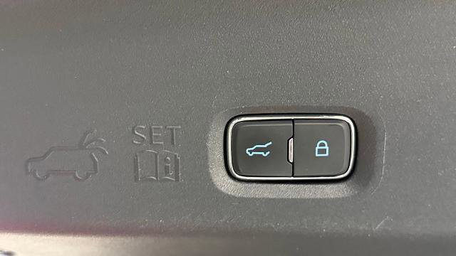 Certified 2025 Ford Expedition Max Active AWD/4WD image 34