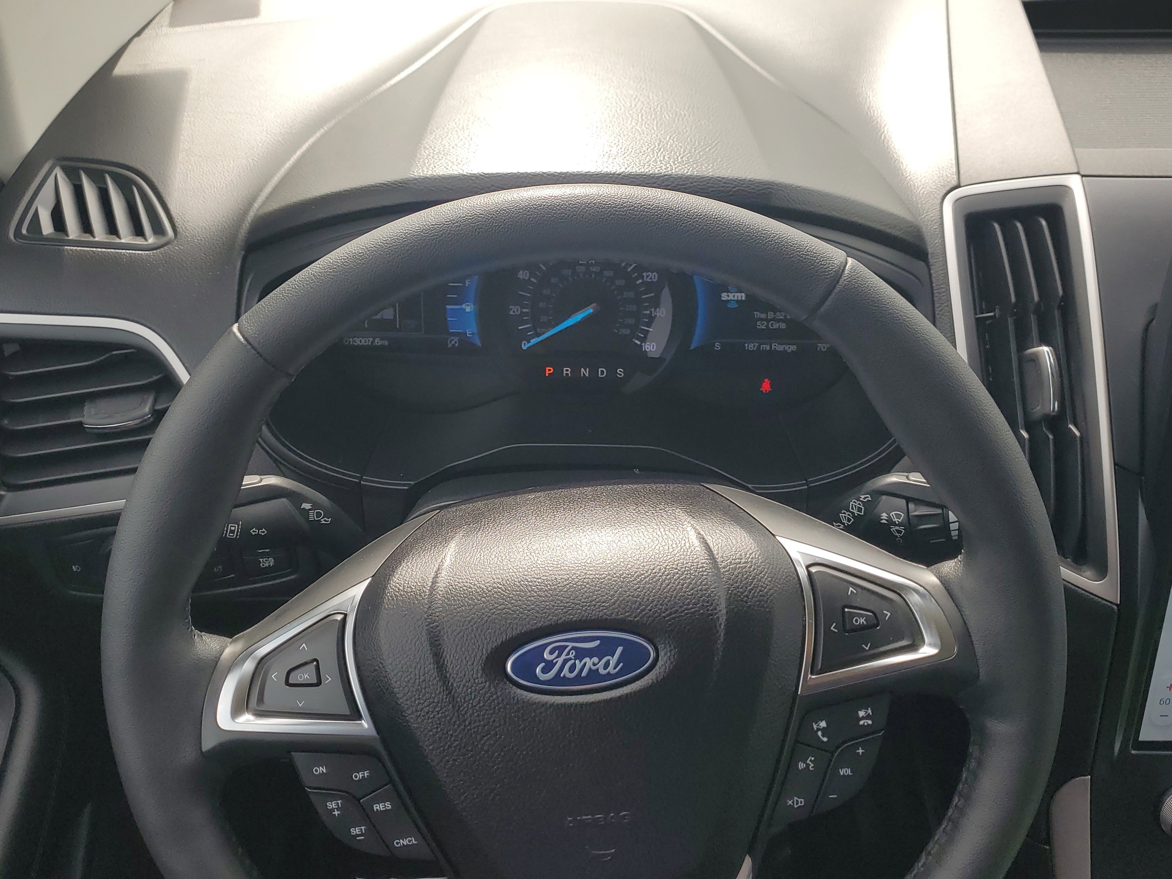 Certified 2022 Ford Edge SEL w/ Convenience Package image 23