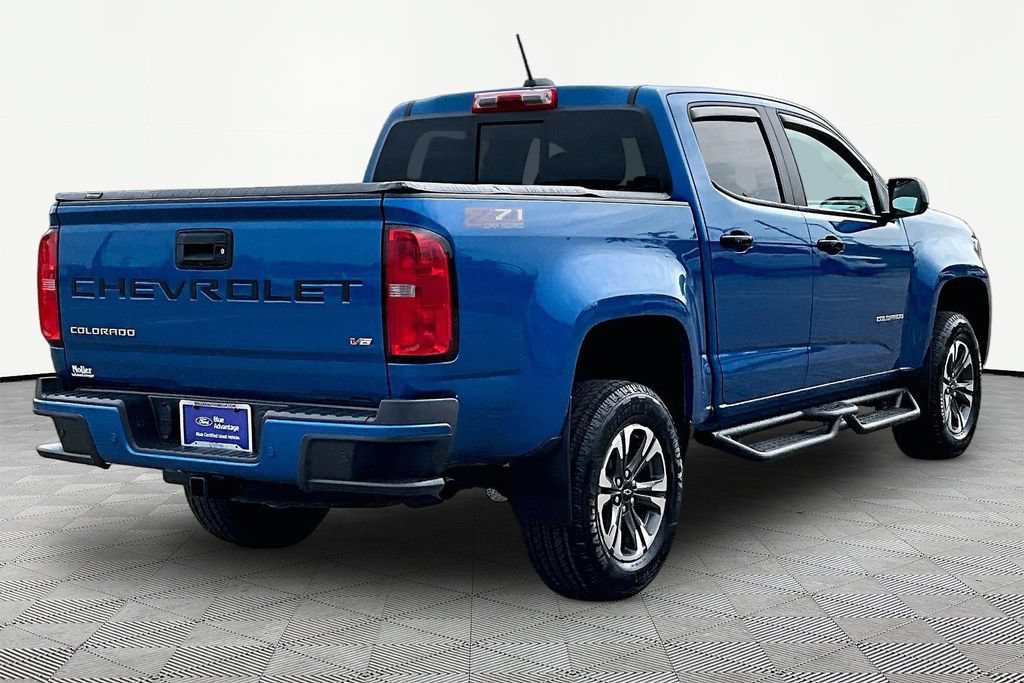 Used 2022 Chevrolet Colorado Z71 AWD/4WD image 2