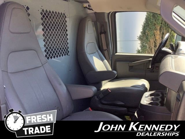Used 2021 Chevrolet Express 2500 w/ Driver Convenience Package RWD image 16