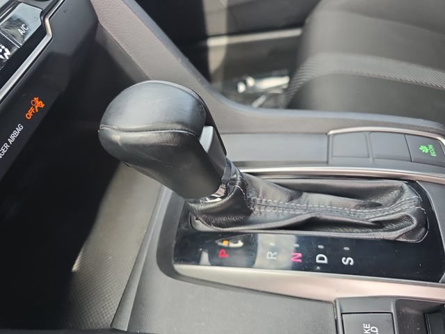 Used 2018 Honda Civic Sport image 19